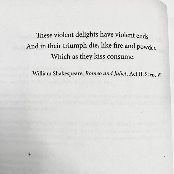 The Dark Lake (Gemma Woodstock, 1) - Book by Sarah Bailey - Picture 6 of 6